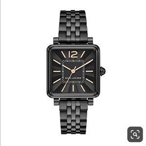 MARC JACOBS | Vic Black IP Bracelet Watch